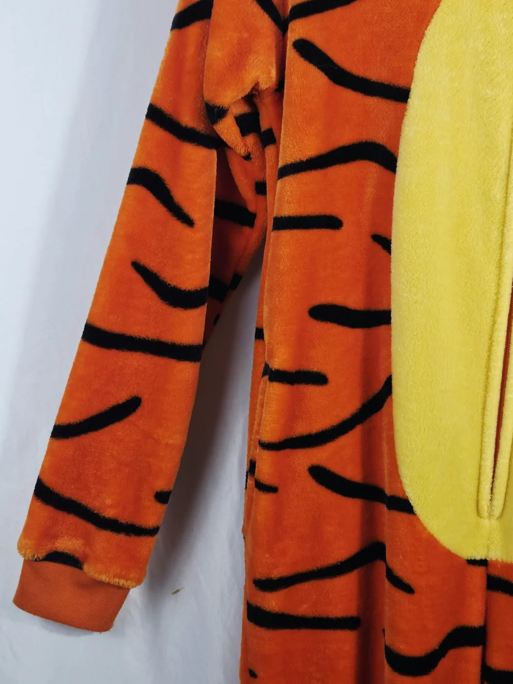 Kids Orange Plush Oversized Tigger Onesie Cozy Hooded One-Piece Costume Small